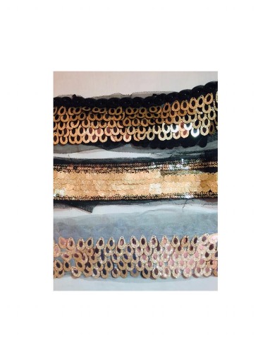 نوارتزیین لباس