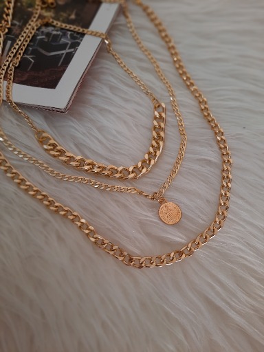 گردنبند ۳تایی کارتیر|Badalijatselen