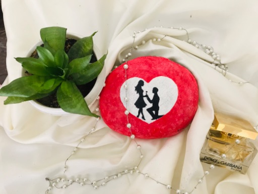 عشق|stone_paintingg