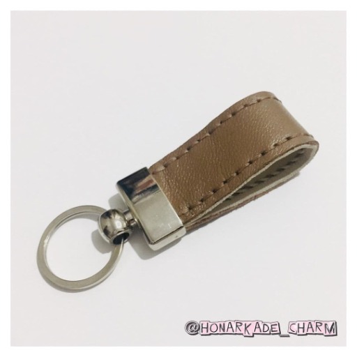 جاسوئیچی هنرکده چرم