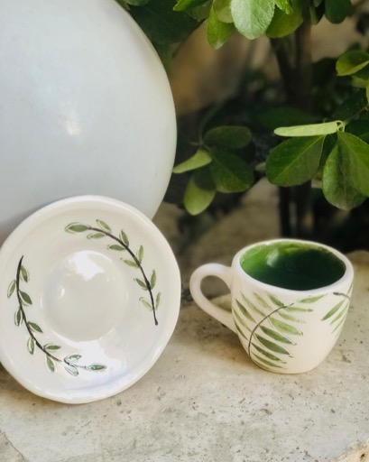 فنجان و نعلبکی طرح برگ