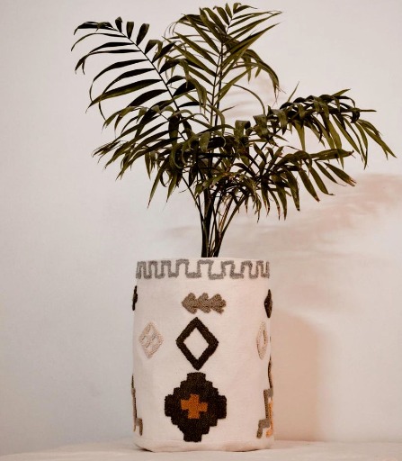 باکس پانچ دوزی|کارا گالری